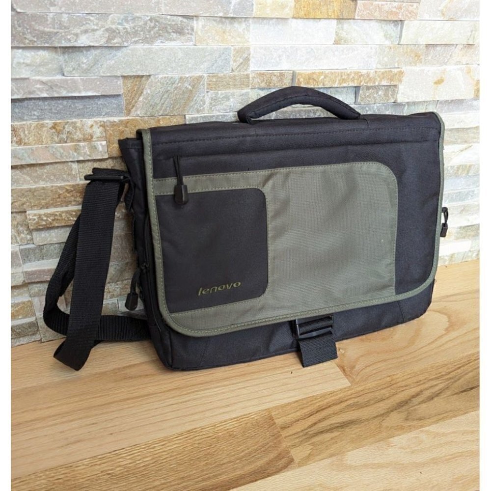 Lenova Messenger Max Laptop Shoulder Bag Compartments Black/Olive Green